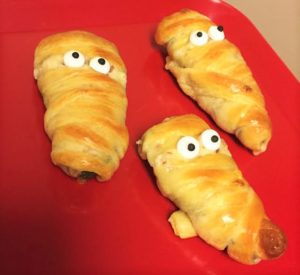 jalapeno-popper-mummies